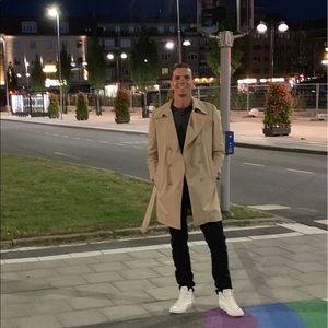 Meet your Posher, Rickard